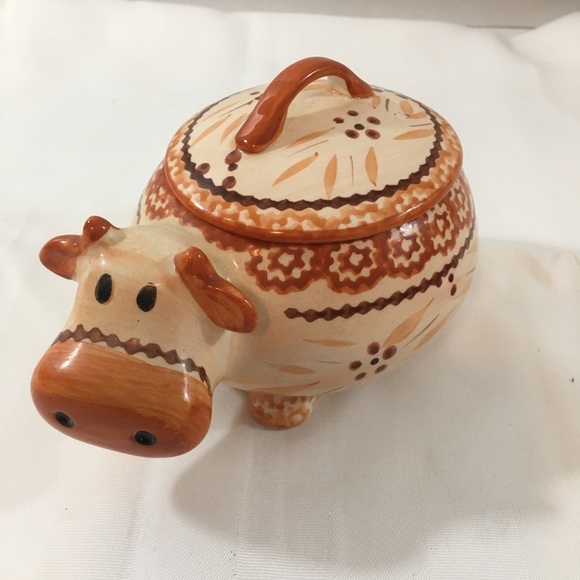 Temptations presentable ovenware old world ceramic cow! So cute! - Picture 2 of 5